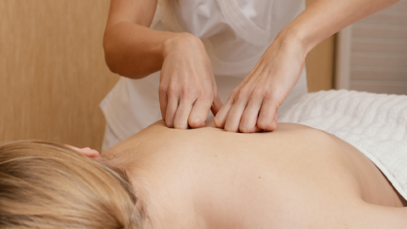 back-acupressure-massage-outcall